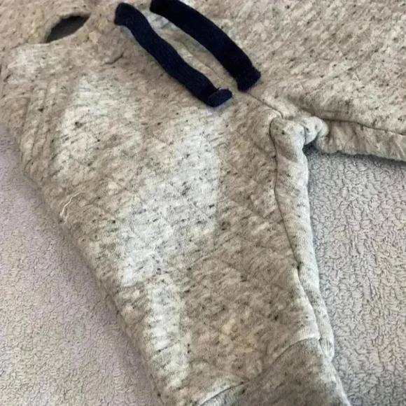 Baby B’gosh set - Picture 3 of 7